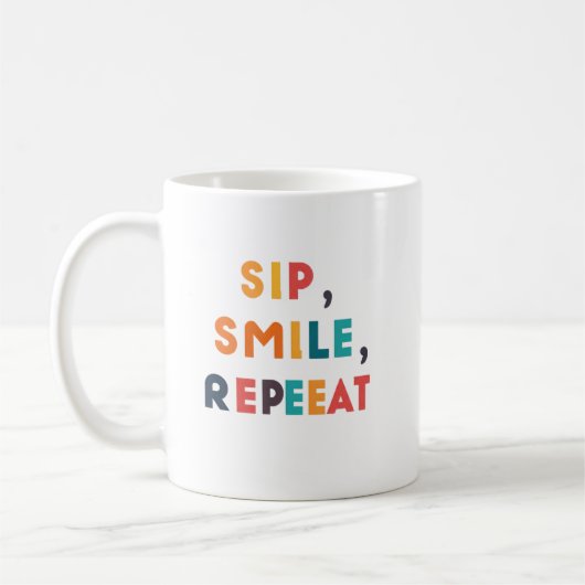 Sip、スマイル、繰り返し – クラシックデザイン毎 コーヒーマグカップ (左)
