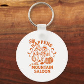 Sip Happens Ye Olde Mountain Saloon Apres Party Sk キーホルダー (正面)