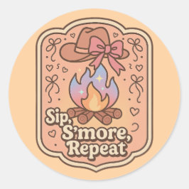 Sip, S'more, Repeat - レトロキャンプバッジ ラウンドシール