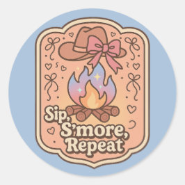 Sip, S'more, Repeat - レトロキャンプバッジ ラウンドシール