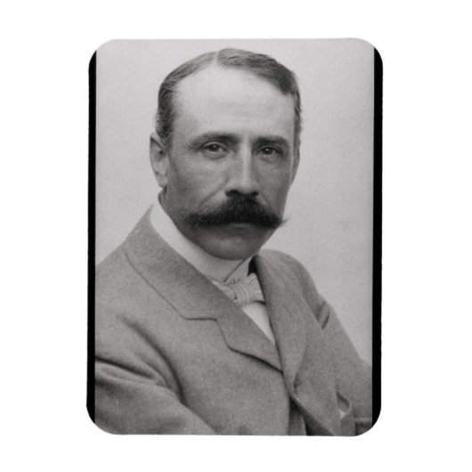 Sir Edward Elgar (1857-1934) （写真） マグネット (縦)