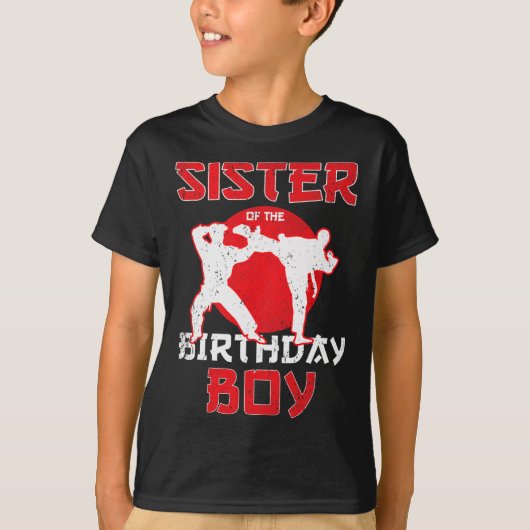 Sister Of The Birthday Karate Taekwondo Boy Martia Tシャツ (正面)