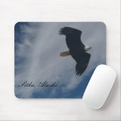 Sitka、アラスカのアメリカの白頭鷲 マウスパッド (マウス)