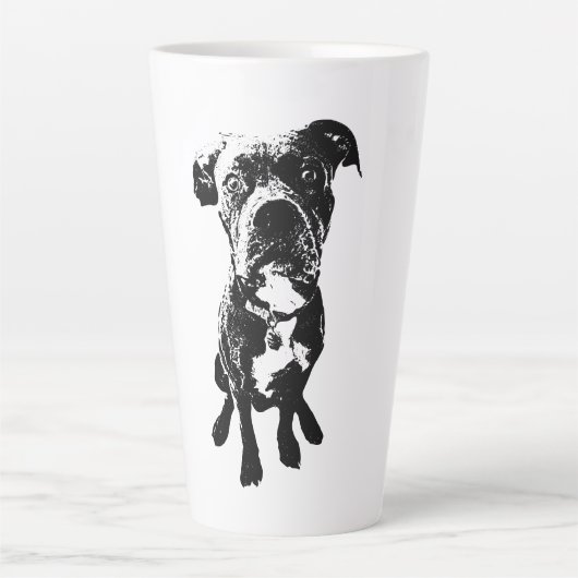 Sitting Dog Mug – Minimalist Black Ink Portrait カフェラテマグ (正面)