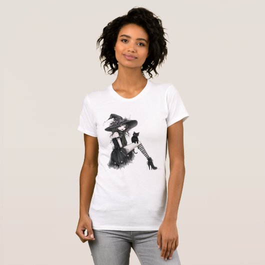 Sitting Gothic Witch – Witchcore Dark Elegance Tシャツ (正面フル)