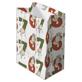Six Seven 67 6 7 Christmas Santa Elf Meme ミディアムペーパーバッグ (正面アングル)