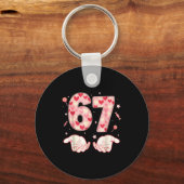 Six Seven 67 Meme 6 7 Valentines Day Heart Men Wom キーホルダー (正面)
