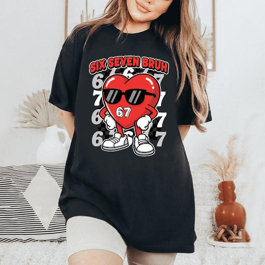Six Seven 67 Meme Cool Valentine’s for Teens Tシャツ