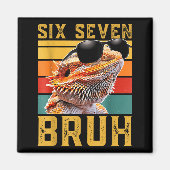 Six Seven 6 7 67 Meme Funny Bearded Dragon Design  マグネット (正面)