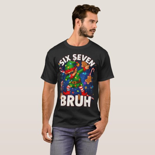 Six Seven 6 7 Funny Bruh Christmas Dabbing Elf Mat Tシャツ (正面フル)
