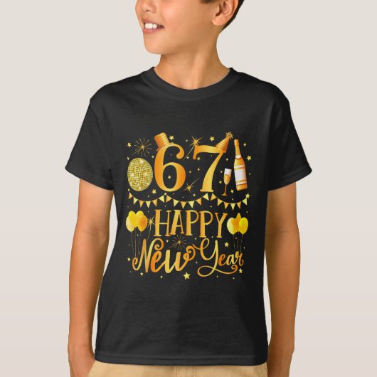 Six Seven 6 7 Meme Funny Happy New Year 67 2026  Tシャツ (正面)