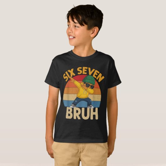 Six Seven Bruh Dabbing 67 Meme Funny Number Boys Tシャツ (正面フル)