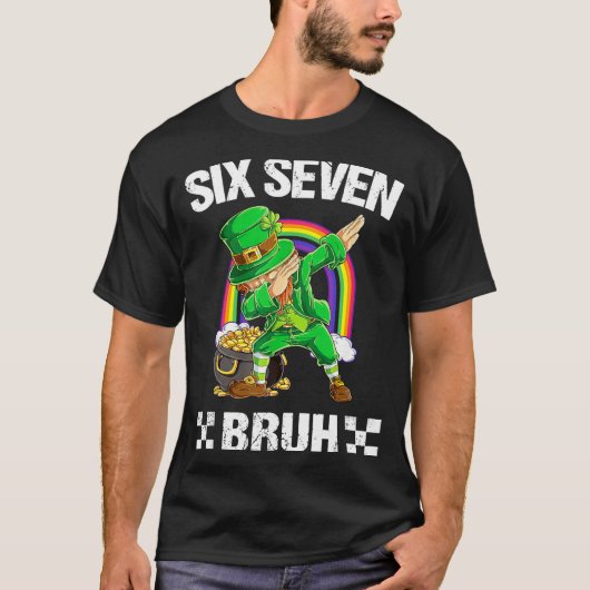 Six Seven Bruh Dabbing Leprechaun St Patricks Day  Tシャツ (正面)