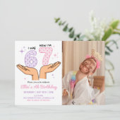 Six Seven Girl Birthday Photo 招待状 (スタンド正面)