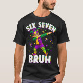 Six Seven Mardi Gras Jester 67 Meme Carnival 6 7 K Tシャツ (正面)