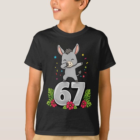 Six Seven Meme Dabbing Baby 67 Funny Gen Z Apha  Tシャツ (正面)