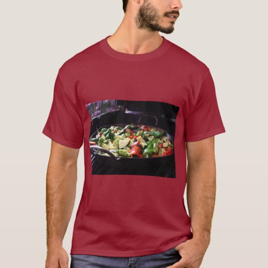 Sizzling Veggie Pan Print Tee Tシャツ (正面)