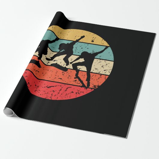 Skateboarding - Vintage Retro Skateboarder ラッピングペーパー (アンロールド)
