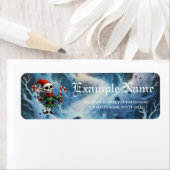 Skeleton Christmas Elf – Creepy Cute Dark Holiday ラベル (インサイチュ)