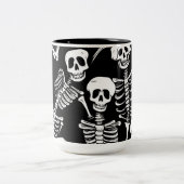 Skeleton Crew ツートーンマグカップ (中央)