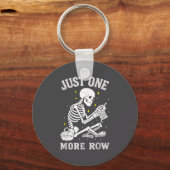 Skeleton Crochet Crafter Tee Just One More Row  キーホルダー (正面)