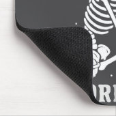 Skeleton Crochet Crafter Tee Just One More Row  マウスパッド (コーナー)