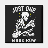 Skeleton Crochet Crafter Tee Just One More Row マグネット (正面)