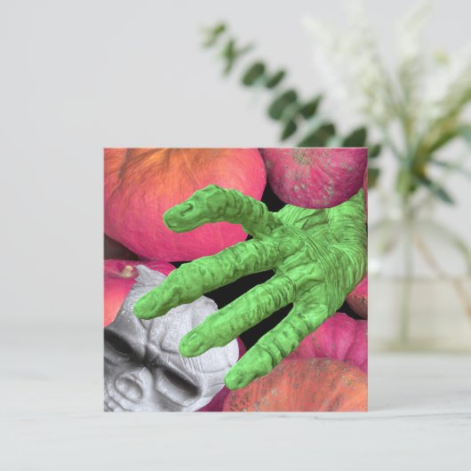 Skeleton fingers & skull &  pumpkins for Halloween 招待状 (スタンド正面)