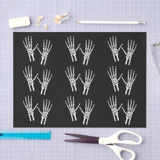 Skeleton Hand Silhouettes On Black Halloween 薄葉紙 (クラフト)