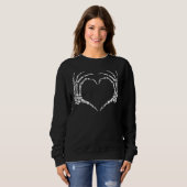 Skeleton Hands Heart Sign Retro Halloween Costume スウェットシャツ (正面フル)