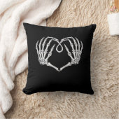 Skeleton Hands Vaとバレンタインデーのゴシックハート クッション (ブランケット)
