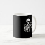 Skeleton Heart Hands Sign Halloween Costume Retro コーヒーマグカップ (正面右)