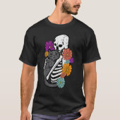 Skeleton Hugging Black Cat Flowers Halloween Women Tシャツ (正面)