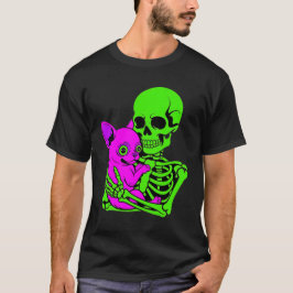 Skeleton Hugging Chihuahua | Cute Spooky Dog Lover Tシャツ