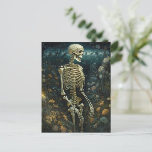 Skeleton in a night Garden ポストカード (スタンド正面)