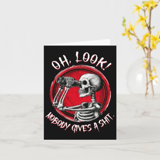 Skeleton Oh Look Nobody Gives A Funny Halloween Co カード (黄色い花)