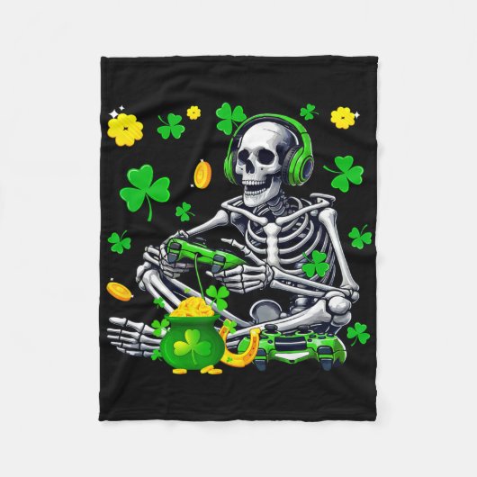 Skeleton Playing Game Gamer St. Patrick's Day Sham フリースブランケット (正面)