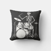 Skeleton plays the drums in rock band クッション (正面)