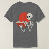 Skeleton Reading Book Sunset Lover Reading Club Li Tシャツ (デザイン正面)