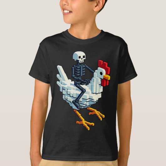 Skeleton Riding Chicken Block Style Pixel Art Gami Tシャツ (正面)