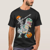 Skeleton Riding Dancing Dab Dinosaur T Rex Hallowe Tシャツ (正面)
