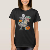 Skeleton Riding Mummy Dinosaur rex Halloween Pump Tシャツ (正面)