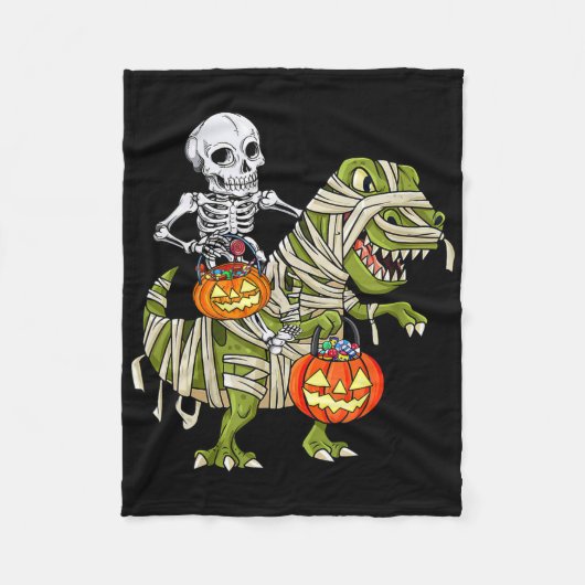 Skeleton Riding Mummy Dinosaur T Rex Halloween Fun フリースブランケット (正面)