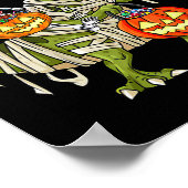 Skeleton Riding Mummy Dinosaur T Rex Halloween Fun ポスター (角)