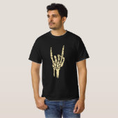 ​Skeleton Rock On Hand Sign Graphic T-Shirt - Goth Tシャツ (正面フル)