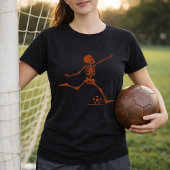 Skeleton Soccer Kick; Spooky Halloween Soccer Kick Tシャツ