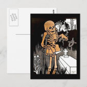 Skeleton Tending the Graveポストカード ポストカード (正面/裏面)