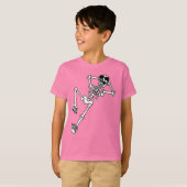 Skeleton with sunglasses resting. tシャツ (正面フル)