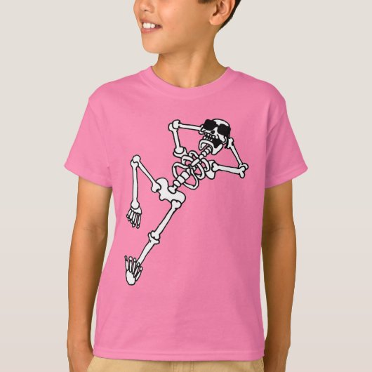Skeleton with sunglasses resting. tシャツ (正面)