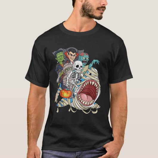 Skeleton Zombie Riding Mummy Shark Vampire Hallowe Tシャツ (正面)